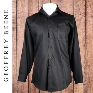 15 32/33 Like New Solid Black Mens Long Sleeve Dress Shirt With Pocket